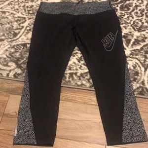 Nike leggings